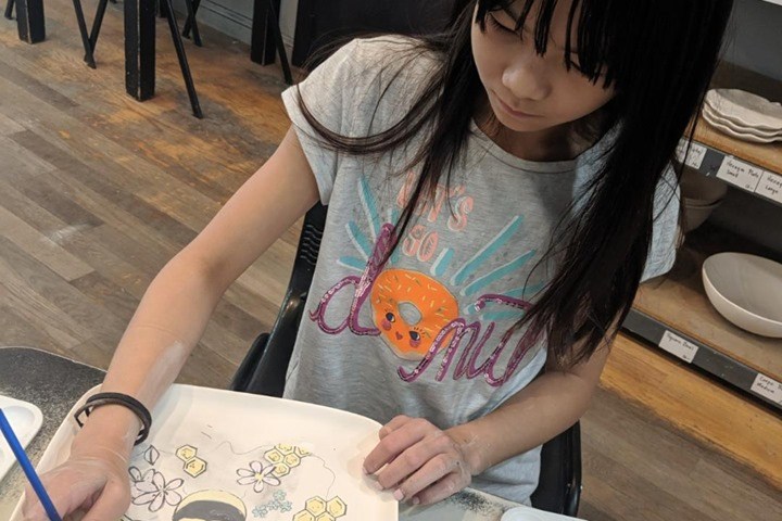 girl drawing